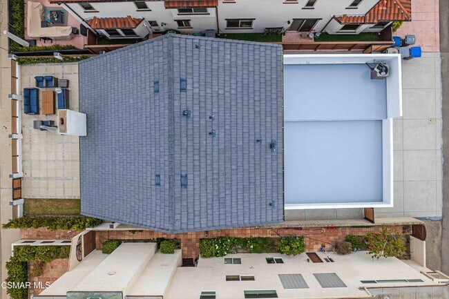 Building Photo - 5113 Whitecap St