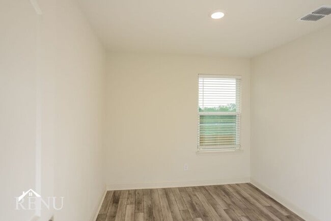 Building Photo - 2818 Tybee Crk