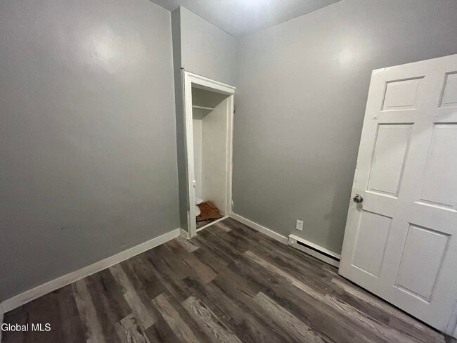 Building Photo - 508 2nd St