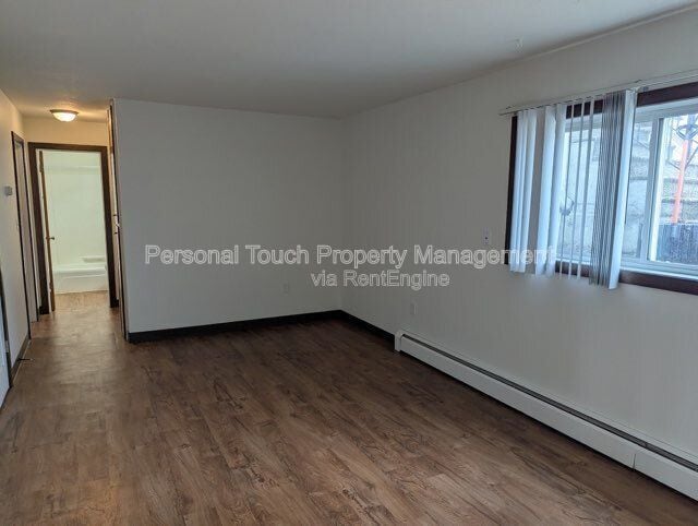 Building Photo - 541 2nd St N