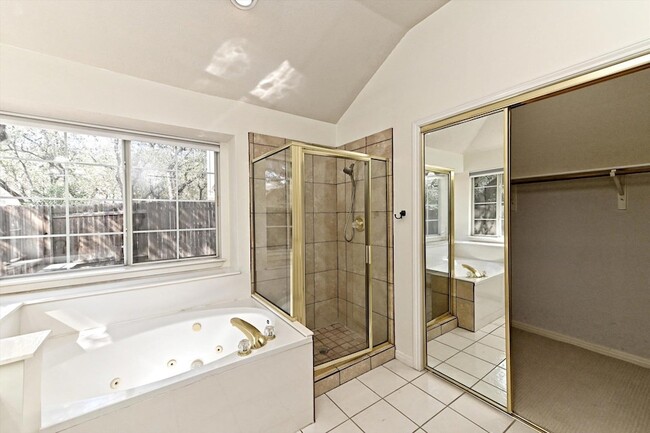 Building Photo - 10229 Matoca Way