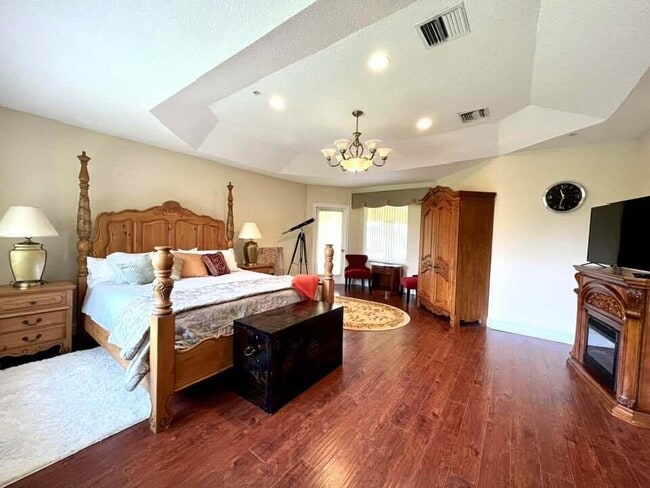Building Photo - 14983 Drafthorse Ln