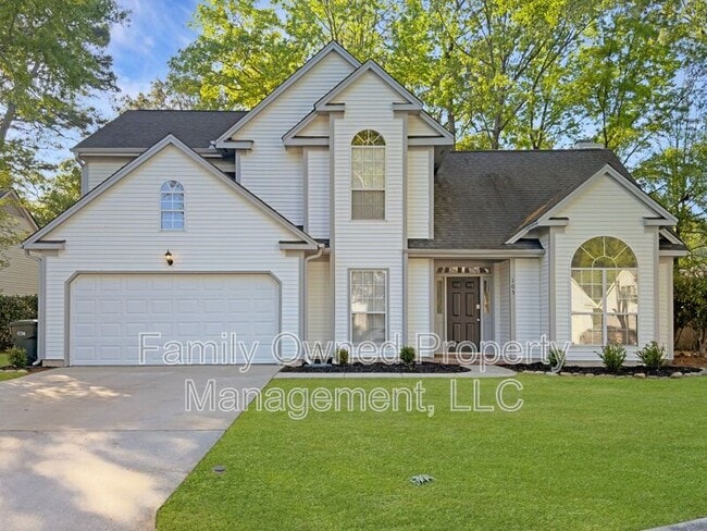 Building Photo - 105 Mallory Dr