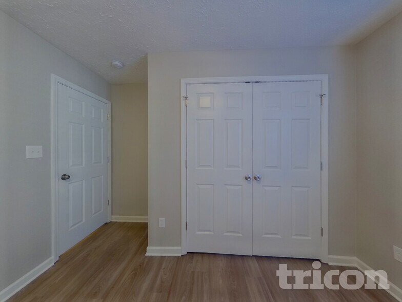 Building Photo - 171 Trillium Rd