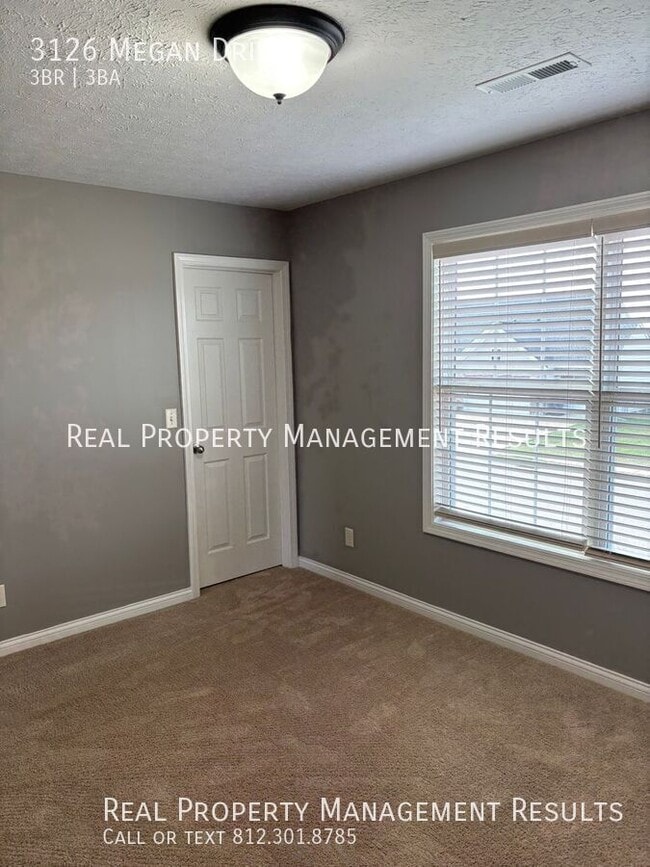 Building Photo - 3126 Megan Dr