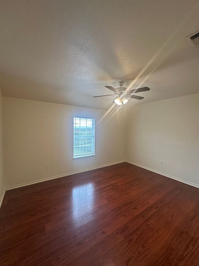 Building Photo - 3204 Baldwin Loop