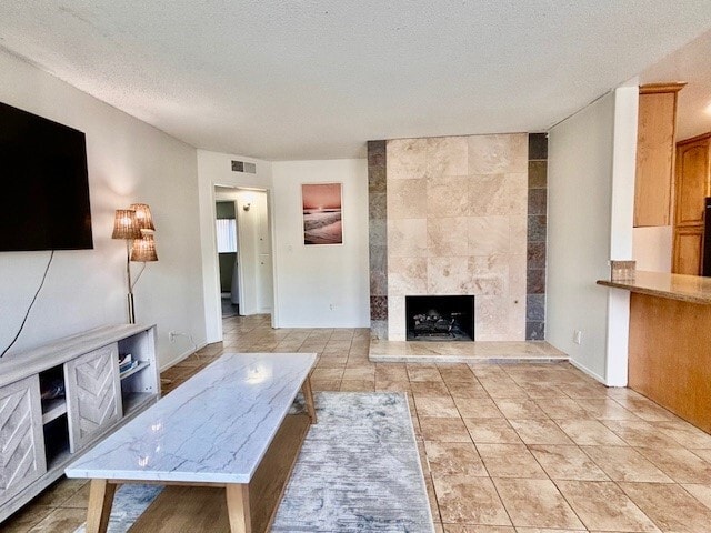 Building Photo - 17102 Emerald Ln