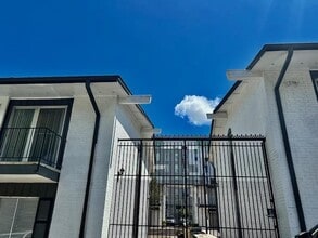 Building Photo - 2610 Salado St