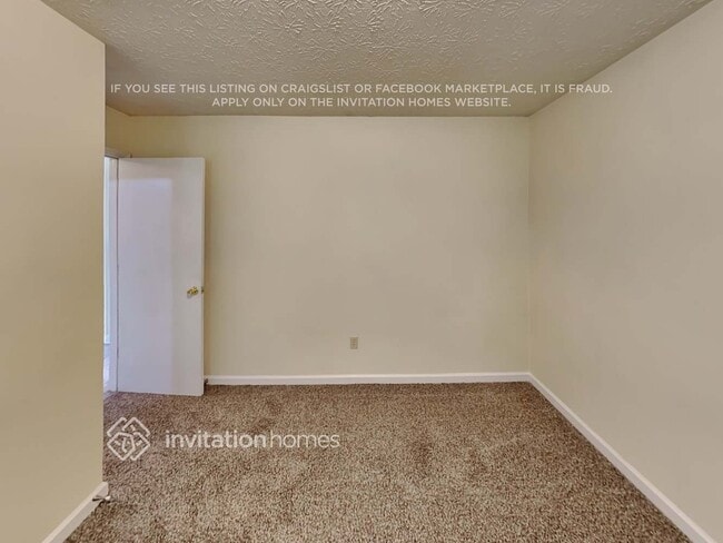 Building Photo - 2795 Wildflower Ln SW