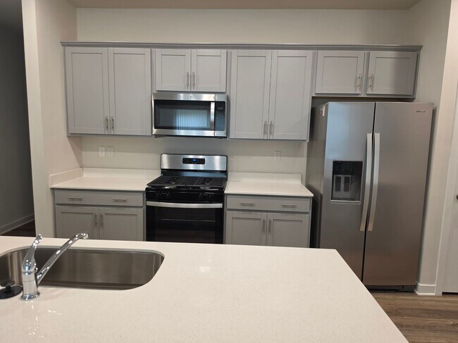 Building Photo - 1745 Lawder Cir