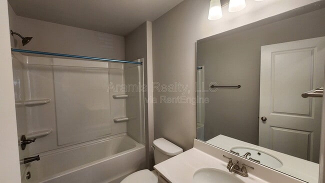 Building Photo - 5248 Pinnacle Walk