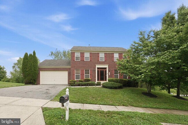 Building Photo - 1908 Orchard Hill Dr