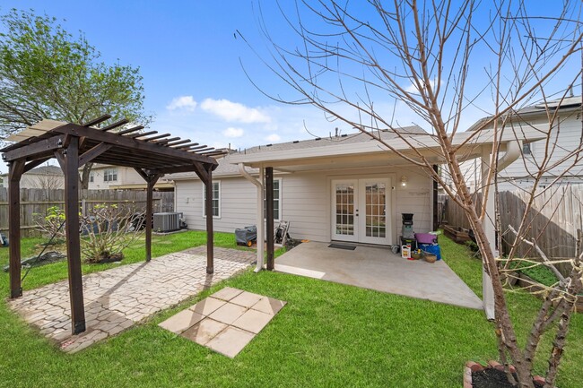 Building Photo - 5726 Westminster Village Dr