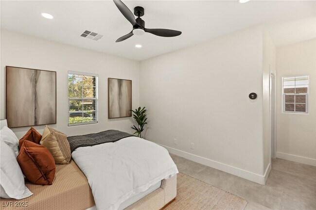 Building Photo - 12024 Whitehills St