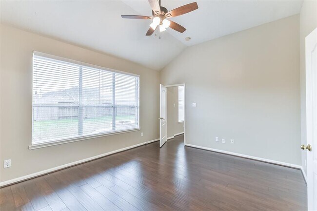Building Photo - 3303 Aspenbrook Ct