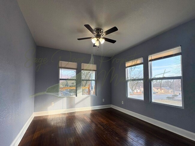 Building Photo - 7218 Agnes Ave