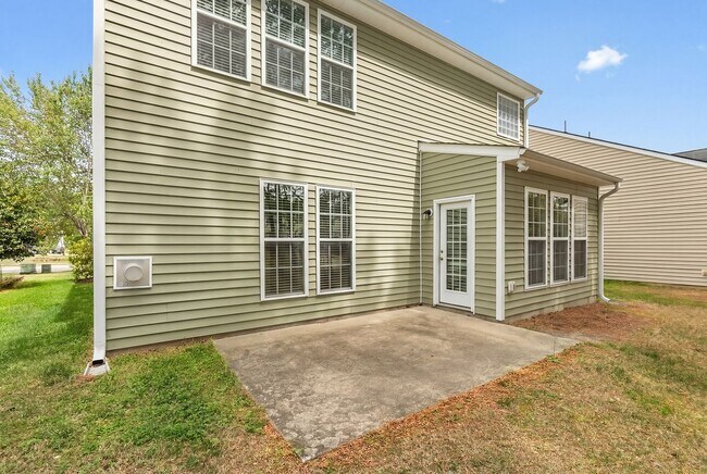 Building Photo - Updated 3BR Raleigh Home w/ Loft, Quartz Counters & 2-Car Garage