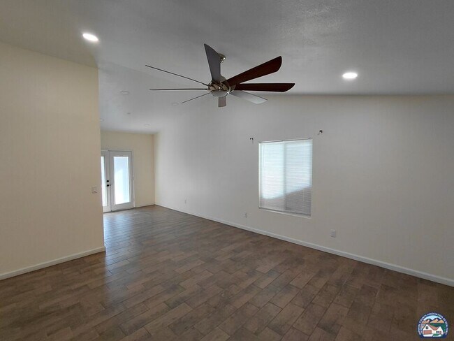 Building Photo - 314 Butterfield Trail