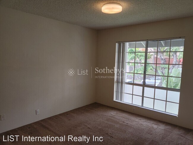 Building Photo - 2 br, 1 bath House - 46-1069 Emepela Way #3R