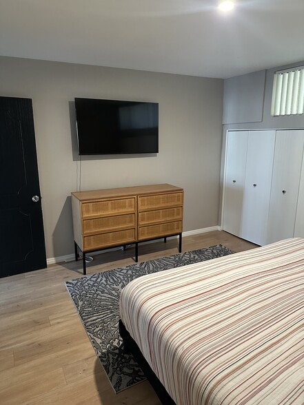 Bedroom number 1 - 500 Evergreen St