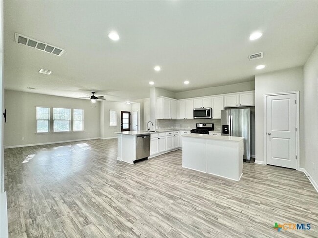 Building Photo - 1728 Cherokee Nation Trl