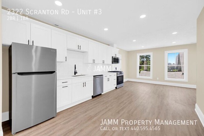 Building Photo - 2322 Scranton Rd