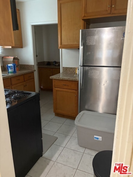 Building Photo - 1956 W 73rd St