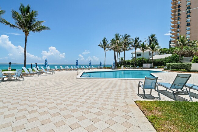 Building Photo - 5200 N Ocean Dr
