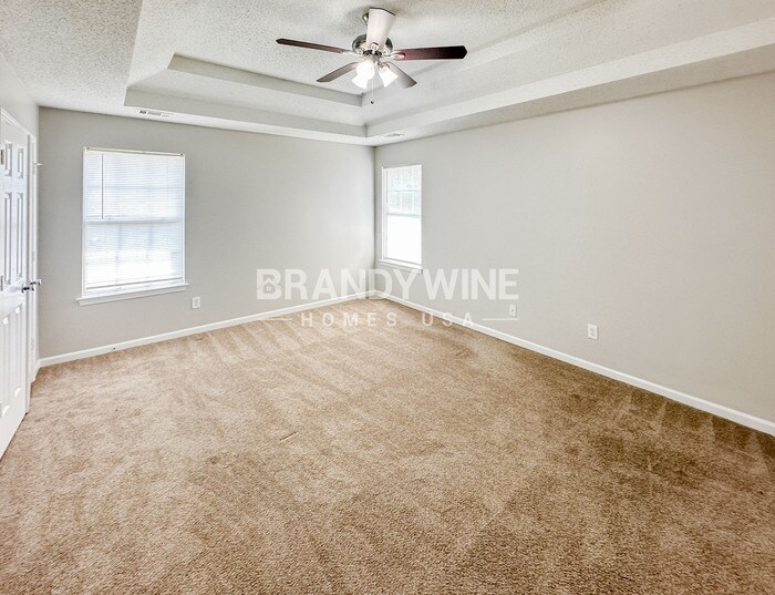 Building Photo - 2126 Mulberry Ln