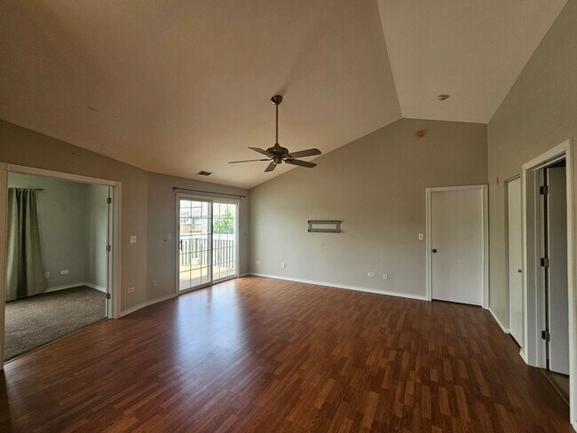 Building Photo - 2503 Sheehan Dr