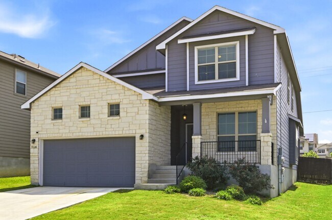 Building Photo - 4 Bedroom Home for Rent in San Antonio with Solar Panels – Cinco Lakes Move-In Ready!