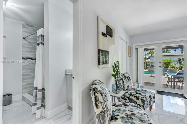 Building Photo - 211 SW 4 Ave