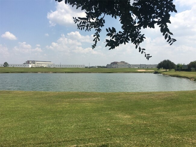 Building Photo - 10730 Sea Myrtle Dr