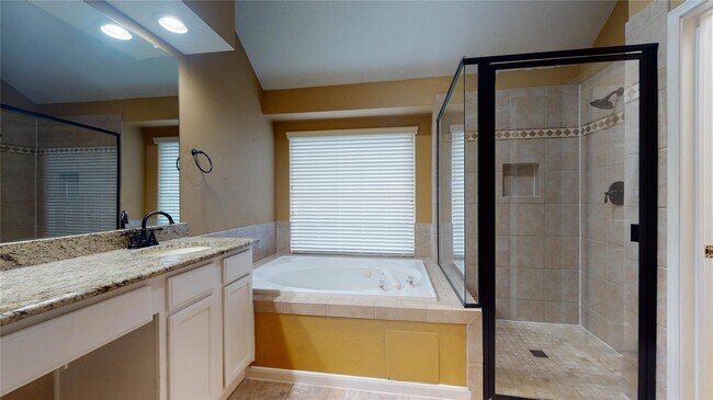 Building Photo - 17014 Calm Lagoon Ct