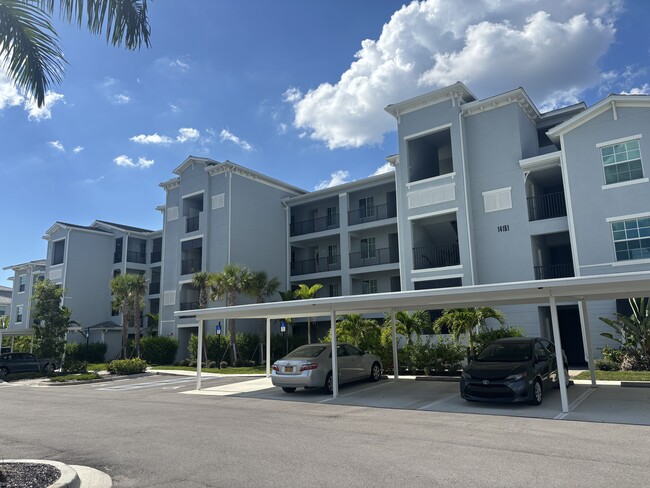 Building Photo - 14151 Heritage Landing Blvd