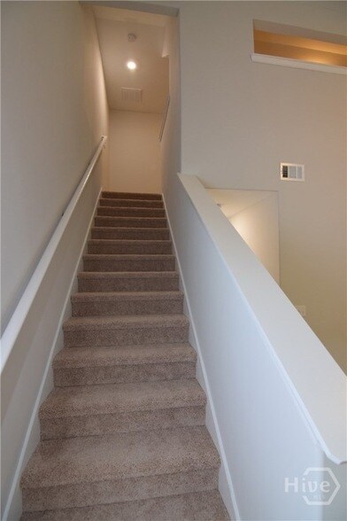 Building Photo - 11330 White Bluff Rd