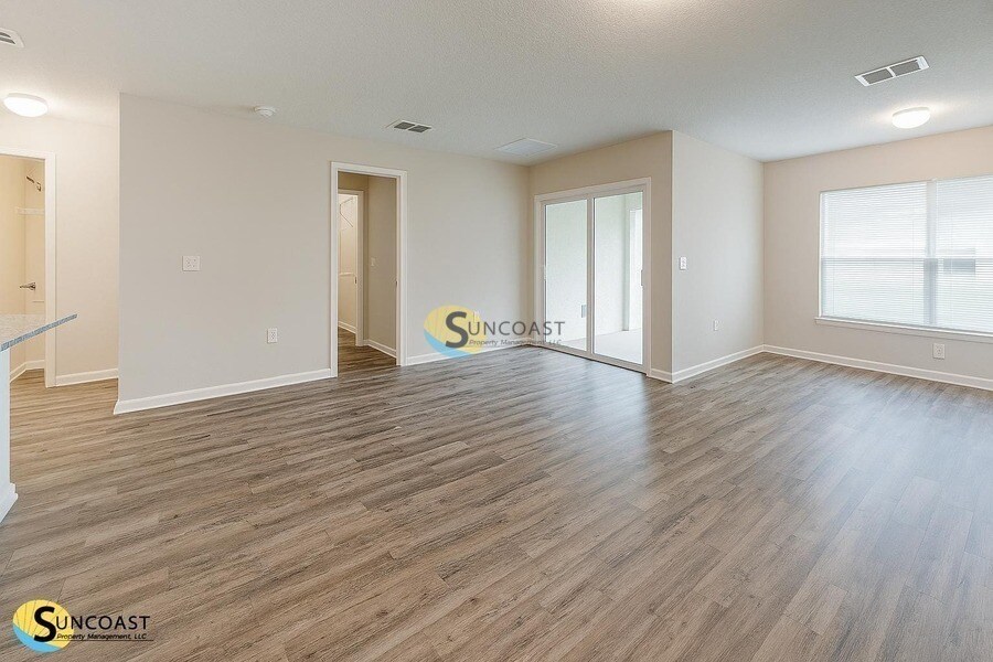 Building Photo - 42 Ryarbor Dr