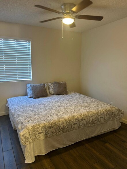 Building Photo - 4444 N 7th Ave