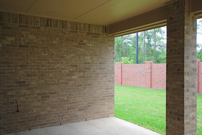 Building Photo - 5623 S Denham Ridge Ln