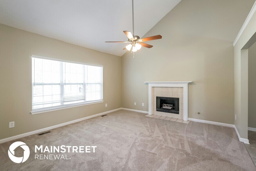 Building Photo - 7370 Hunters Ridge Dr