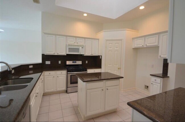 Building Photo - 1219 Cambrian Park Ct