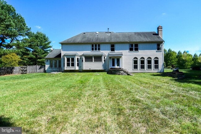 Building Photo - 8012 Wingate Dr