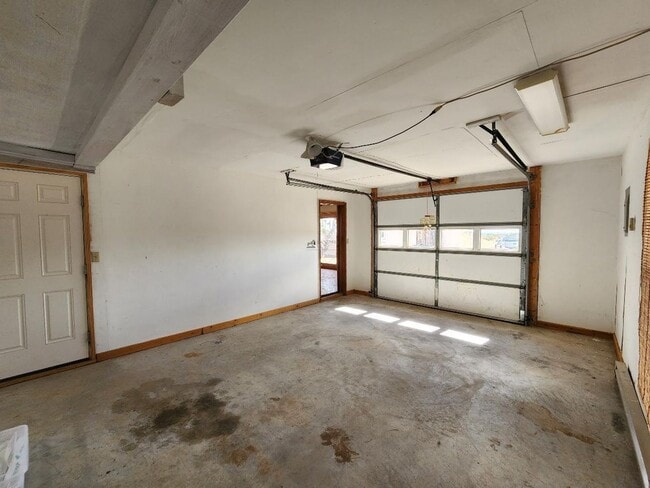 Building Photo - 25 Cerrado Loop