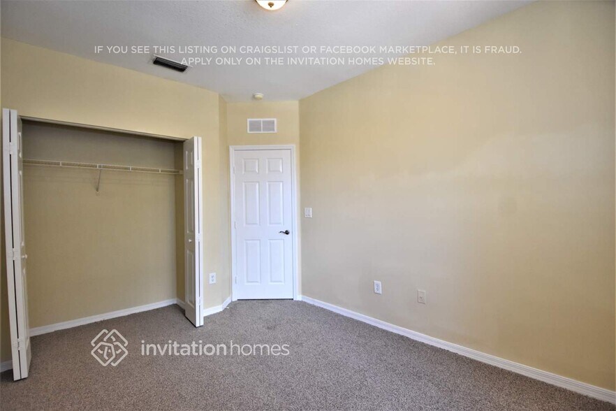 Building Photo - 12768 SW 49th Ct