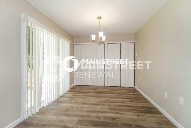 Building Photo - 3 Bedroom Pet-Friendly Home in DELAND, FL ...