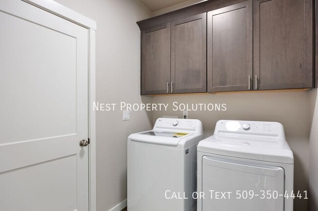 Building Photo - 514 S Dorsing-