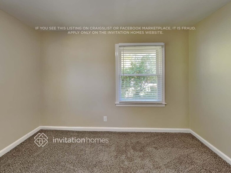 Building Photo - 277 Rocking Hill Dr SW