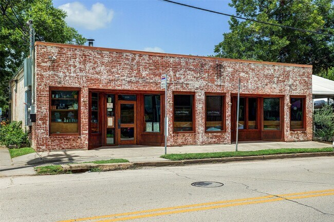 Building Photo - 514 Cortlandt St