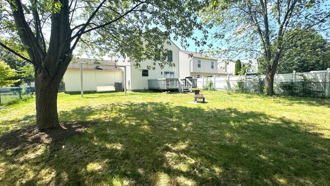 Building Photo - 4348 Shady Meadows Dr