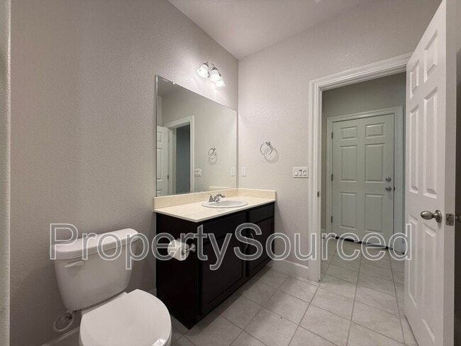 Building Photo - 1978 Memorial Ln